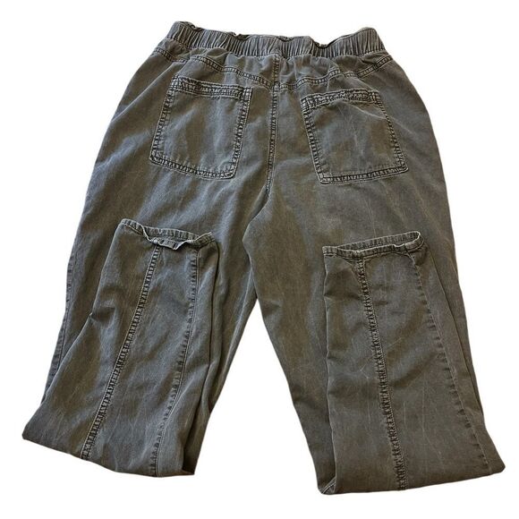 Womens’ Grey Old Navy Lightweight Flowing Pants Size S - Picture 2 of 5